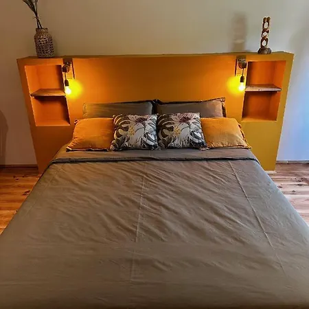 فندق مبيت وإفطار Naturo-gites Nieul-le-Virouil